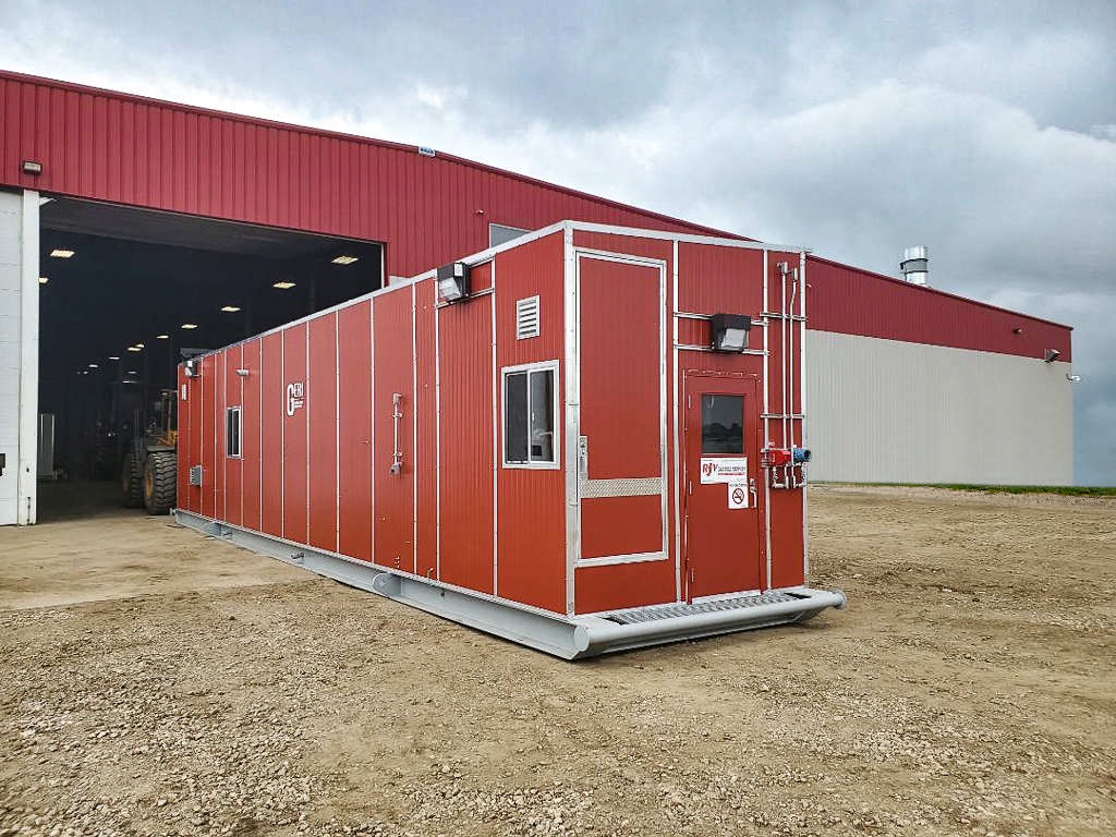 GERI DCSG coming out of hangar